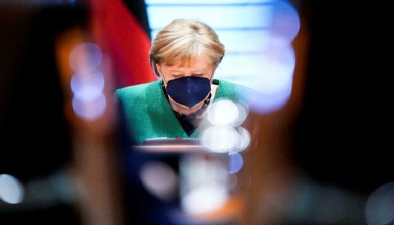ميركل تخشى قرصنة روسية على الانتخابات الألمانية
