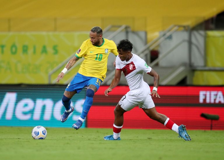 نيمار يتألق في مباراة البرازيل وبيرو تألق ليونيل ميسي في مباراة الأرجنتين وبوليفيا