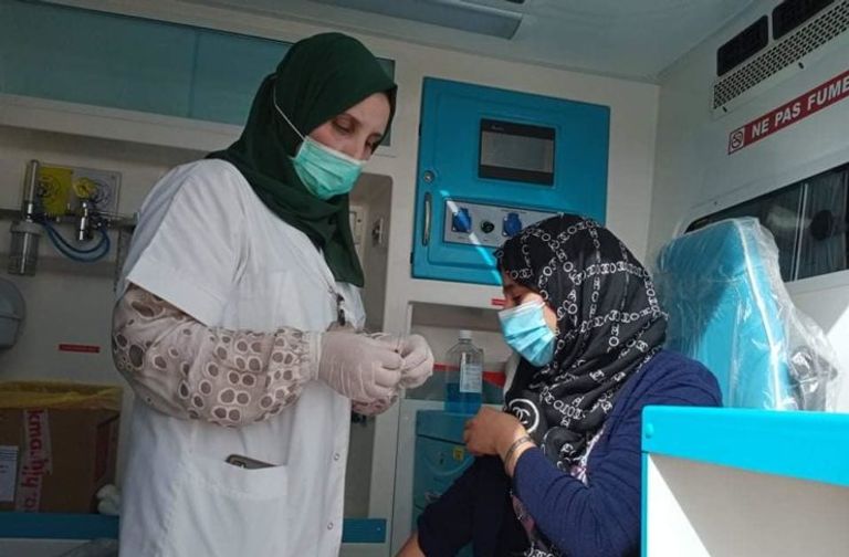 مركز تطعيم ضد فيروس كورونا في الجزائر مركز تطعيم ضد فيروس كورونا في الجزائر