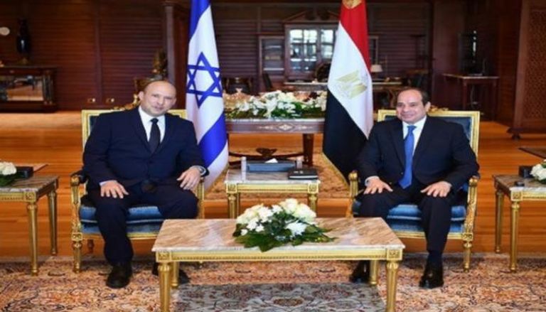 الرئيس المصري يستقبل رئيس وزراء إسرائيل