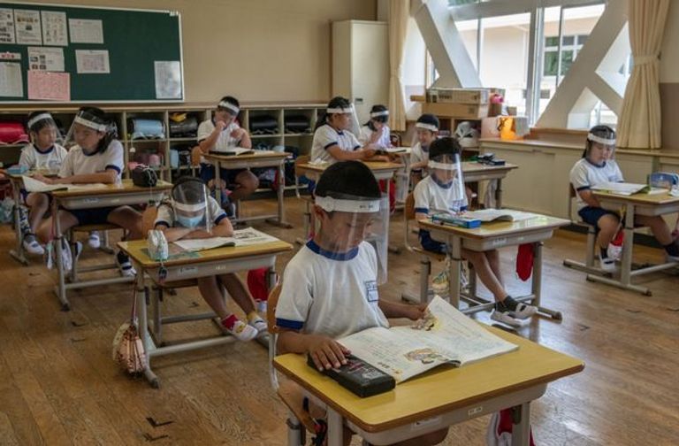 دراسة تقدم حلا لمنع الهباء الجوي الحامل لكورونا بالمدراس