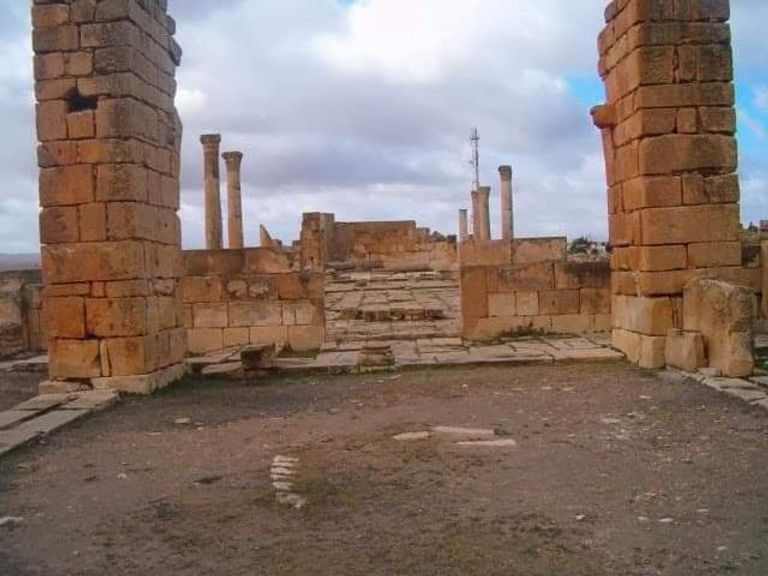 صورة من الموقع الأثري بحيدرة