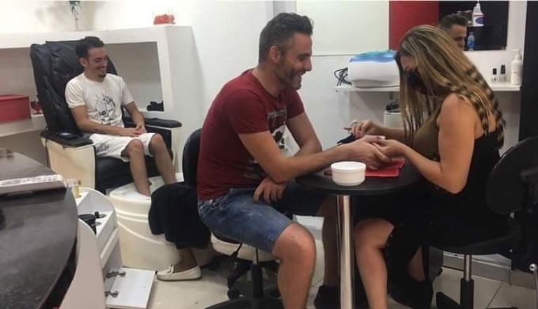 اللبنانية غادة كعكاني تمارس عملها