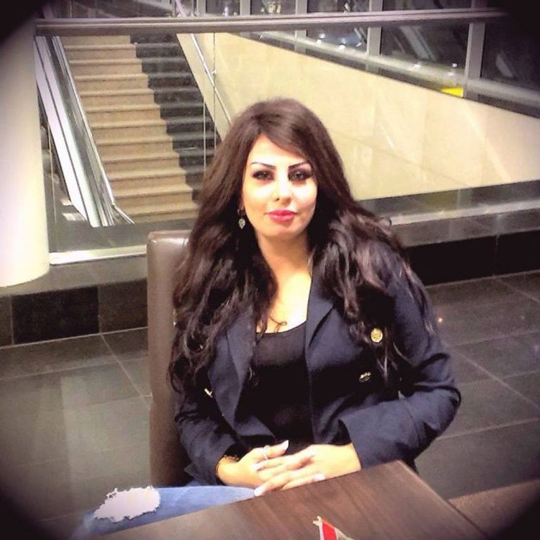 الفنانة فيفي عبده