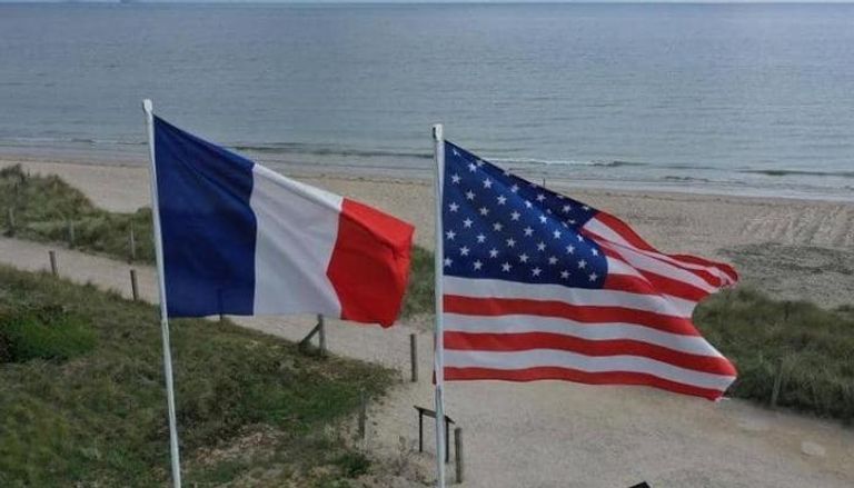 علما فرنسا والولايات المتحدة - أرشيفية