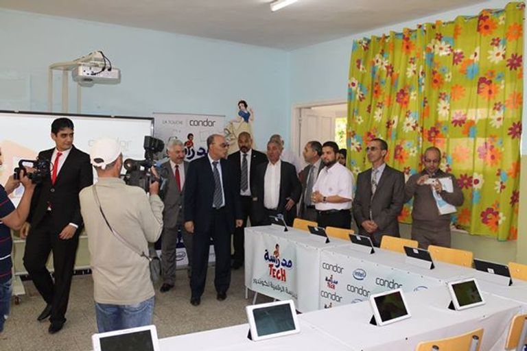 تجربة على مدرسة رقمية حكومية في الجزائر - أرشيفية تجربة على مدرسة رقمية حكومية في الجزائر - أرشيفية