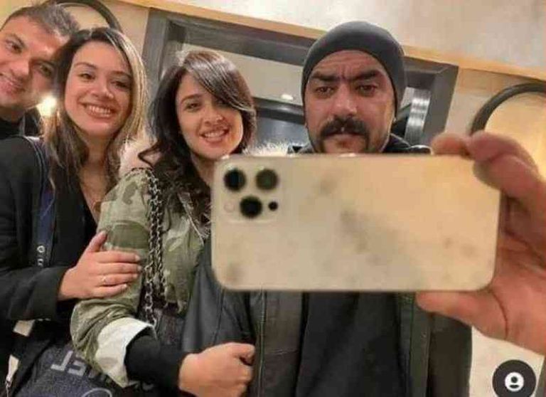 أحمد العوضي وياسمين عبدالعزيز