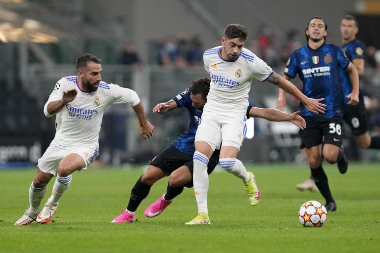 زيدان مع كارلو أنشيلوتي