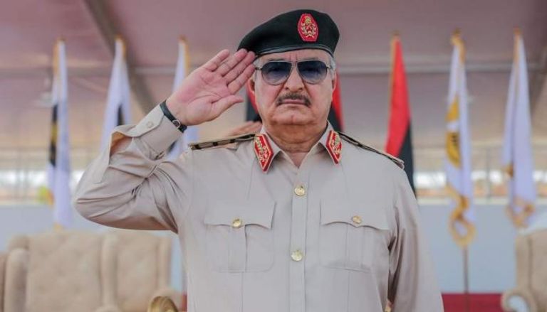 المشير حفتر القائد العام للجيش الليبي 