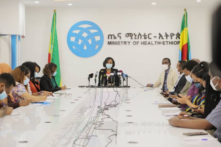 ليا تاديسي وزيرة الصحة الإثيوبية 