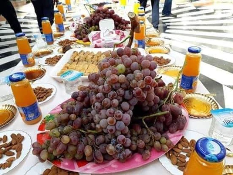 معرض للعنب والعسل في محافظة دهوك العراقية
