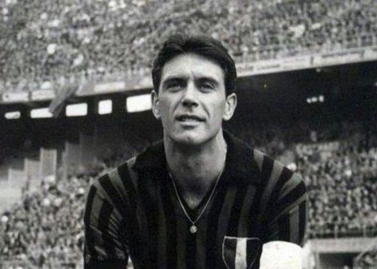 سيزار مالديني أسطورة ميلان السابق