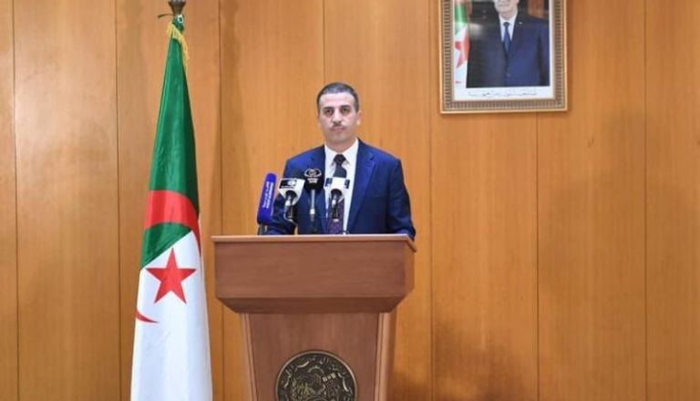 المتحدث الرسمي الجديد باسم الرئاسة الجزائرية الرئيس الجزائري عبد المجيد تبون بمقر الرئاسة - أرشيفية