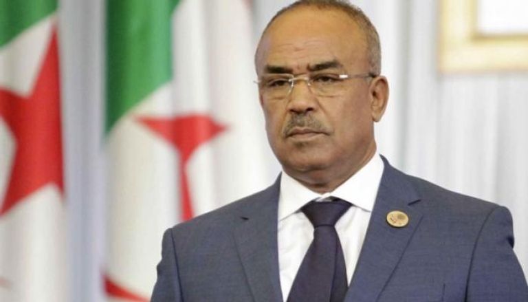  رئيس الوزراء الجزائري الأسبق نور الدين بدوي