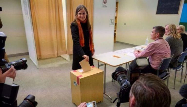 اكتساح نسائي لنتائج انتخابات برلمان آيسلندا