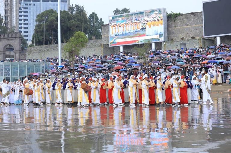 جانب من احتفالات مسيحيي إثيوبيا بعيد الصليب 