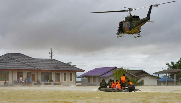 الفيضانات تقتل 6 أشخاص في تايلاند 