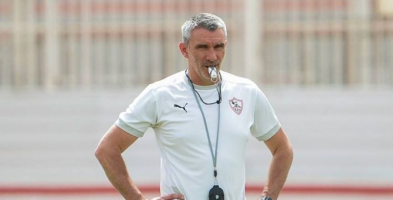 باتريس كارتيرون مدرب الزمالك باتريس كارتيرون مدرب الزمالك