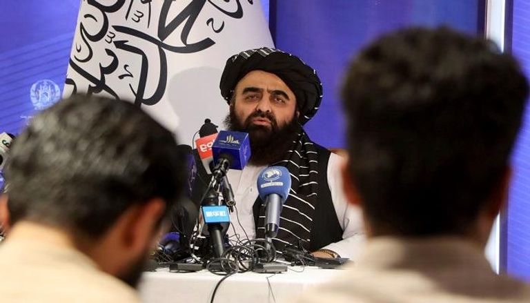 قيادات من حركة طالبان الأفغانية في مؤتمر صحفي