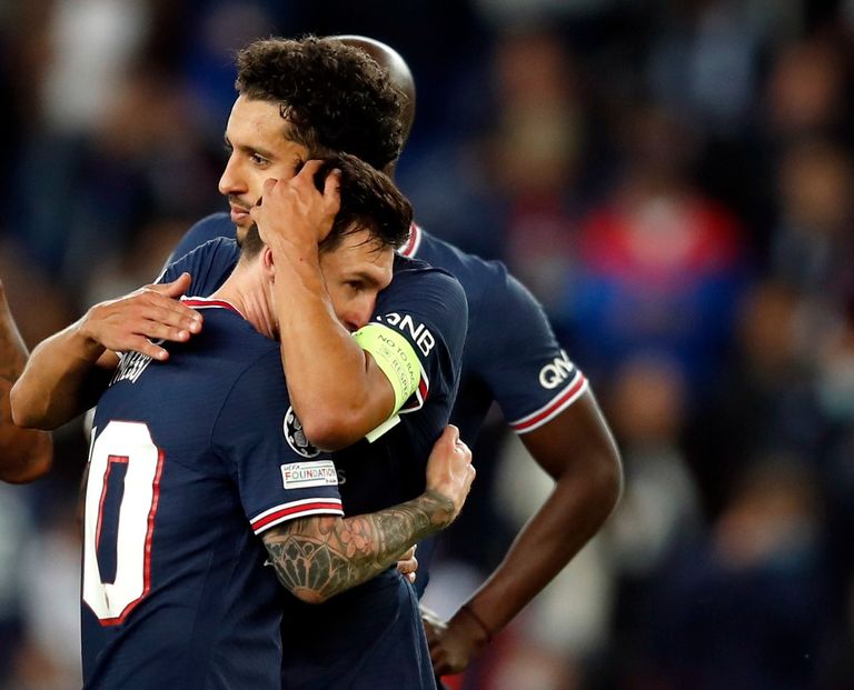 ليونيل ميسي خلال مباراة باريس سان جيرمان ضد مانشستر سيتي