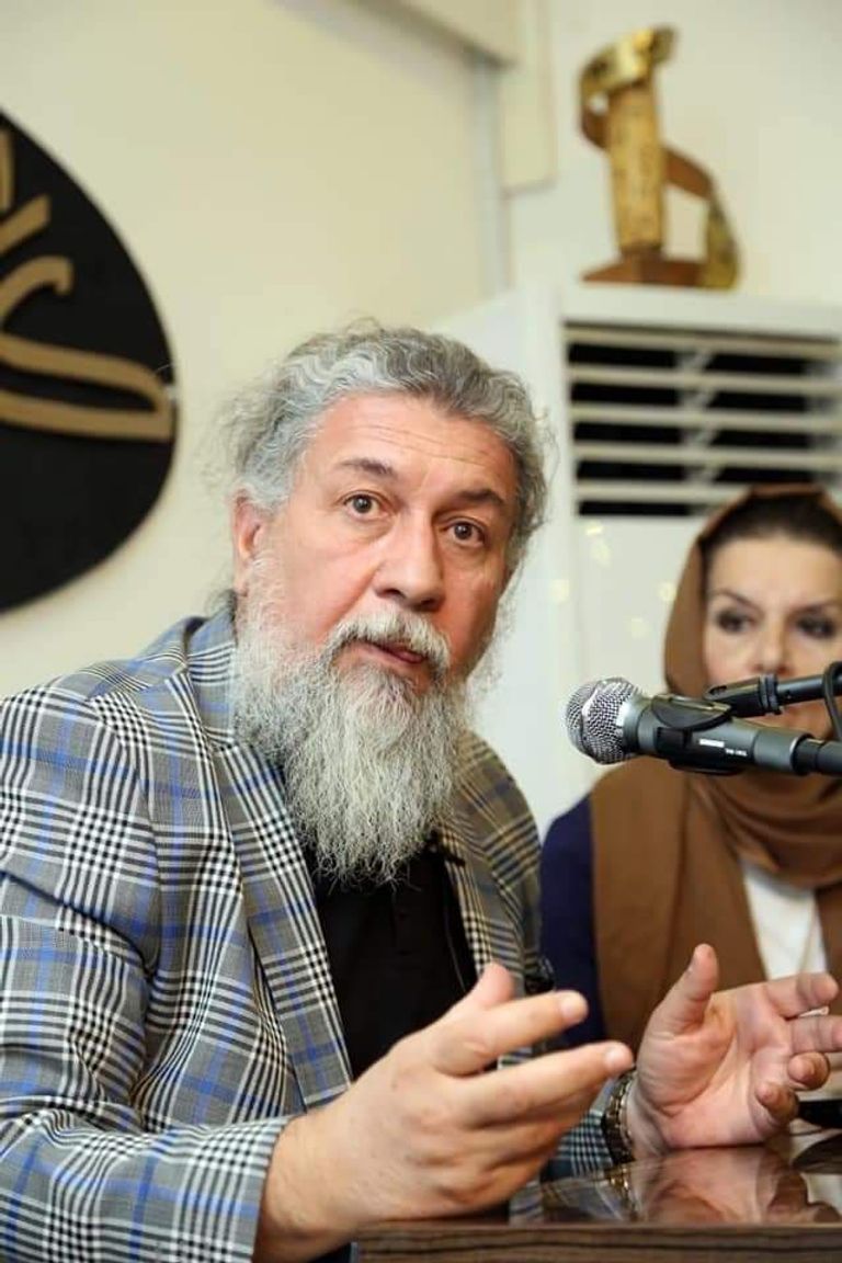 لوحة من أعمال الفنان التتشكيلي محمود شبر