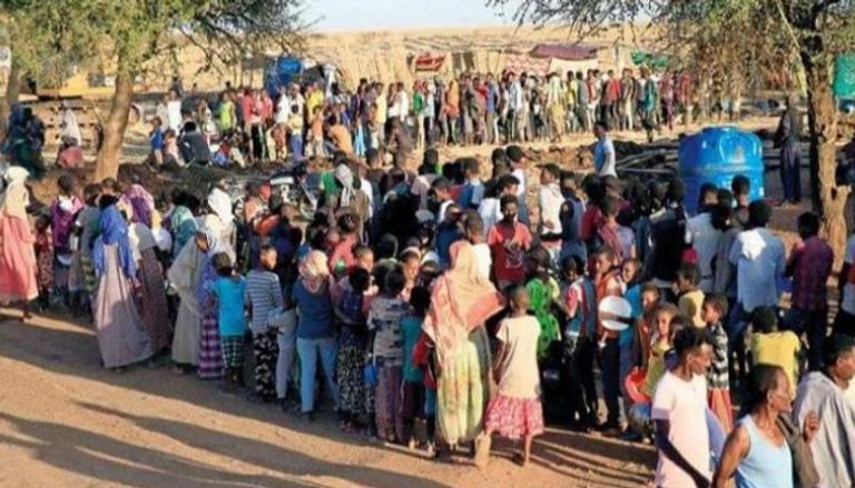 أعداد من اللاجئين الإثيوبيين على الحدود مع السودان - أرشيفية