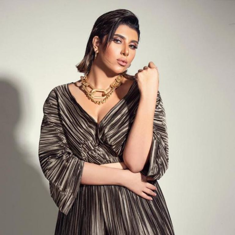 مطربة المهرجانات يارا محمد