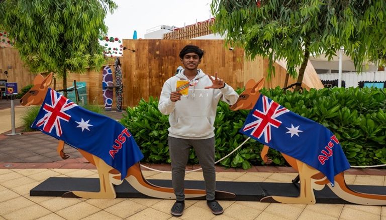 الشاب الهندي فضيل عمر