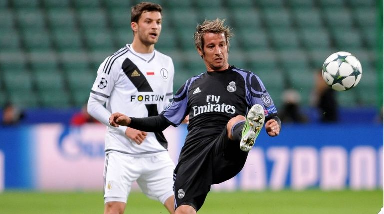 فابيو كوينتراو لاعب ريال مدريد السابق