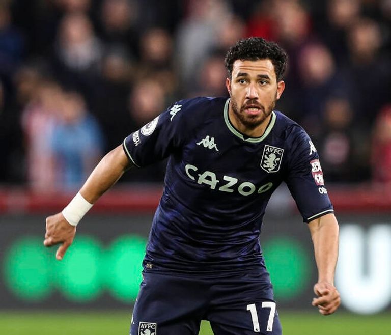 محمود تريزيجيه لاعب أستون فيلا ومنتخب مصر محمود تريزيجيه لاعب أستون فيلا ومنتخب مصر