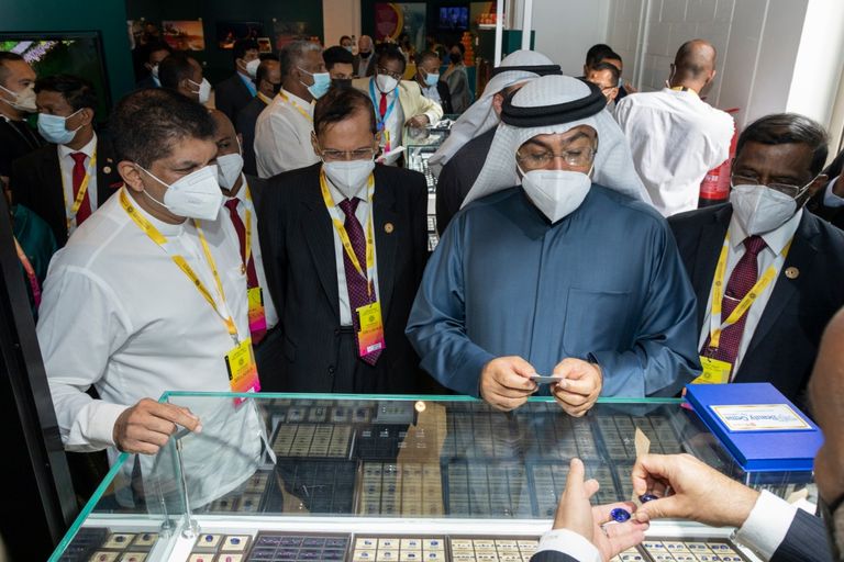 أندر وأثمن قطع الياقوت الأصفر الذهبي في العالم