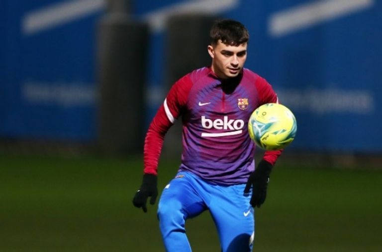 فيران توريس لاعب برشلونة الجديد