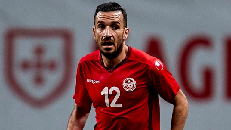 علي معلول نجم منتخب تونس منتخب تونس