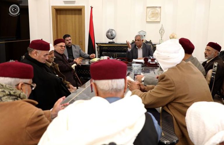 الكوني والسفير الجزائري