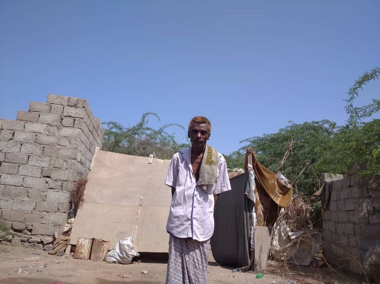 غالبية مخيمات النازحين في اليمن تفتقد الرعاية التوليدية