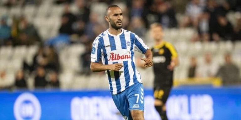 عصام الجبالي لاعب منتخب تونس فراس بالعربي لاعب منتخب تونس