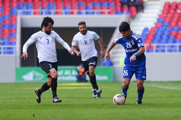 من مباراة القوة الجوية ونفط الوسط في الدوري العراقي