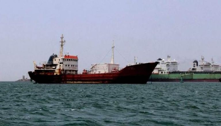 القرصنة الحوثية ترفع تكلفة التأمين البحري