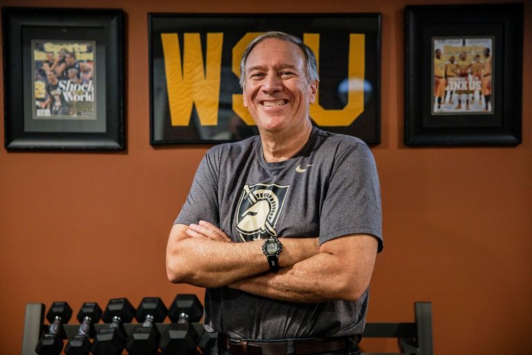 مايك بومبيو قبل وبعد