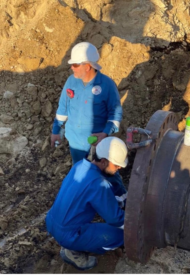 صيانة خط النفط الرئيسي في ليبيا