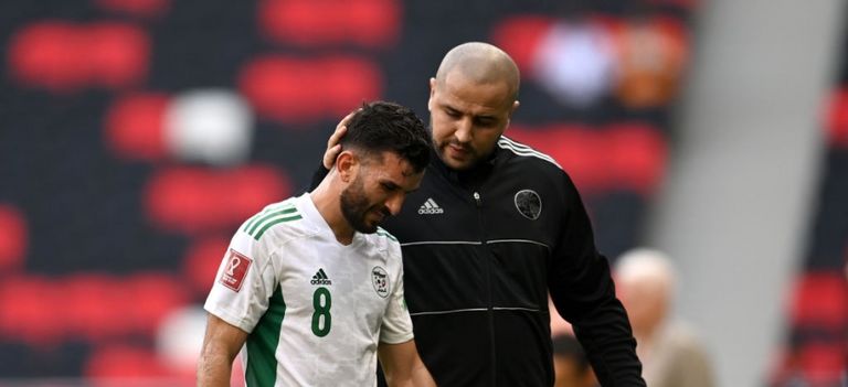 أمير سعيود لاعب منتخب الجزائر