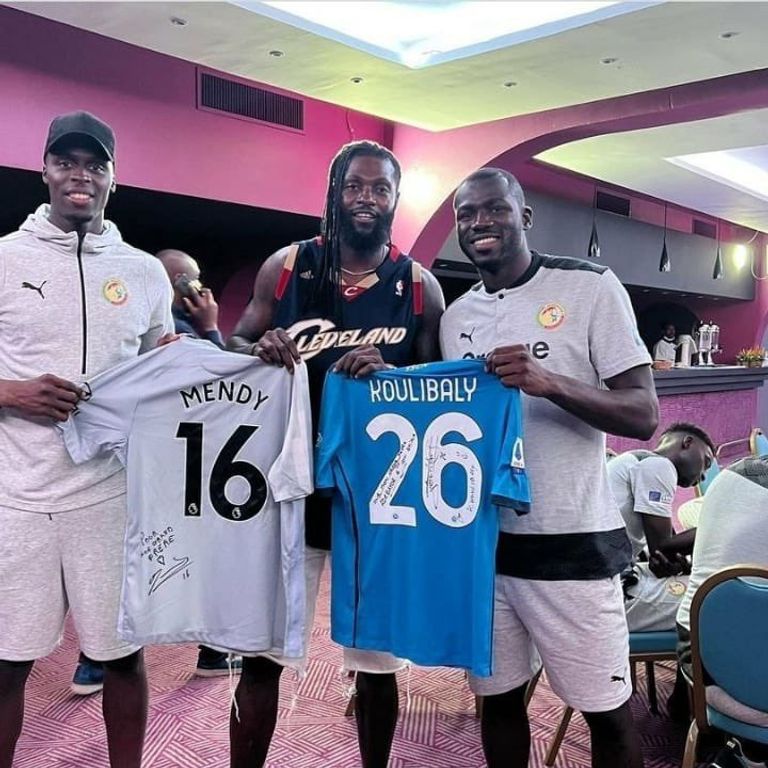 كوليبالي وميندي منتخب السنغال