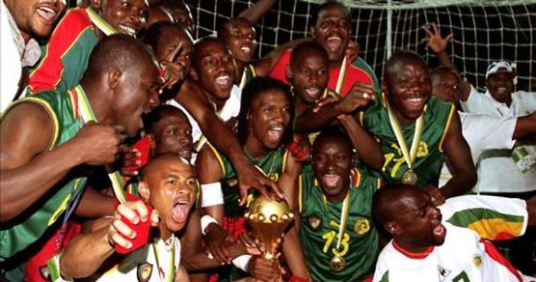 الكاميرون بطلة 2002 منتخب الجزائر بطل كأس الأمم الأفريقية 2019