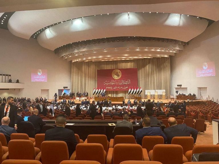 الجلسة الافتتاحية للبرلمان العراقي