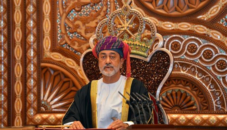 سلطان عمان السلطان هيثم بن طارق