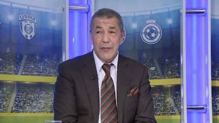 علي بن الشيخ منتخب الجزائر