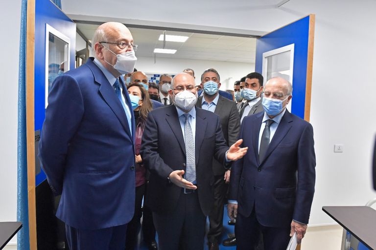 مركز الشيخ محمد بن زايد آل نهيان الإماراتي - اللبناني الاستشفائي لعلاج مرضى كورونا