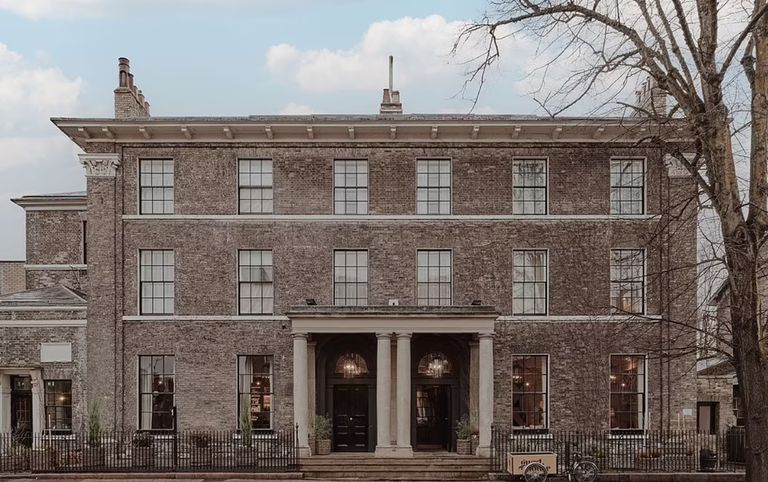 فندق The Fairmont Windsor Park