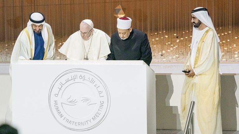 لجنة تحكيم جائزة زايد للأخوة الإنسانية