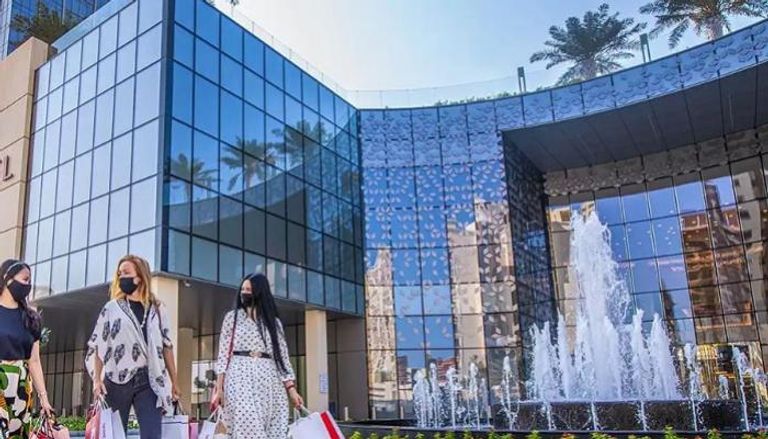 تخفيضات مذهلة بمهرجان دبي للتسوق في يناير